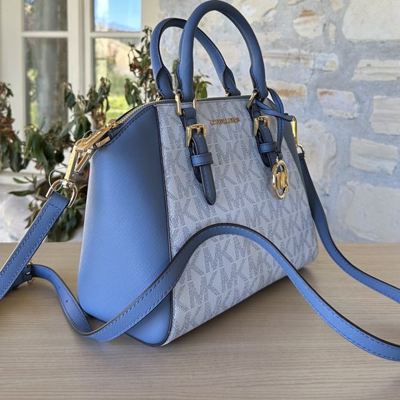 Michael Kors Ciara MD Messenger/ Large Wallet MK Signature Soft Sky 3 Piece Set - Picture 3 of 16